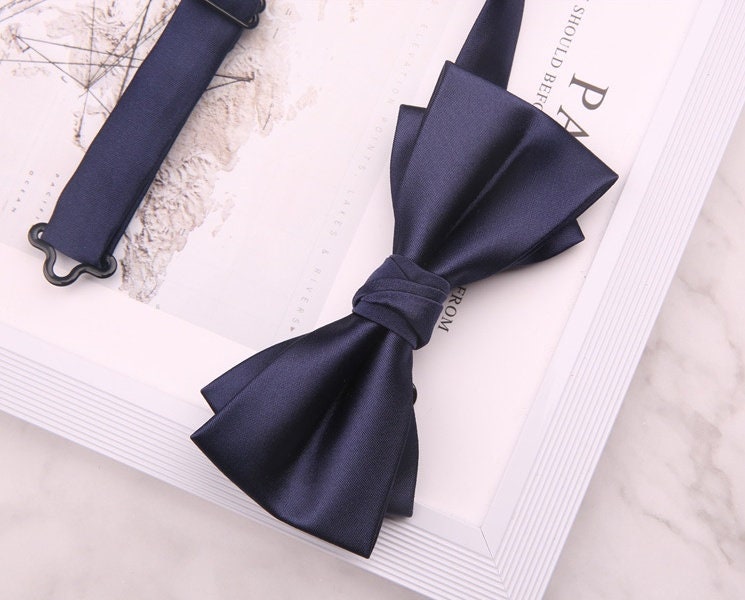 Premium Pre-tied Satin Silk Bow Tie Set | Groomsmen Accessories