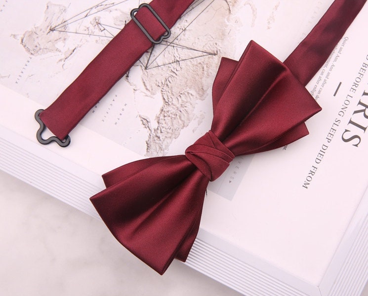 Premium Pre-tied Satin Silk Bow Tie Set | Groomsmen Accessories